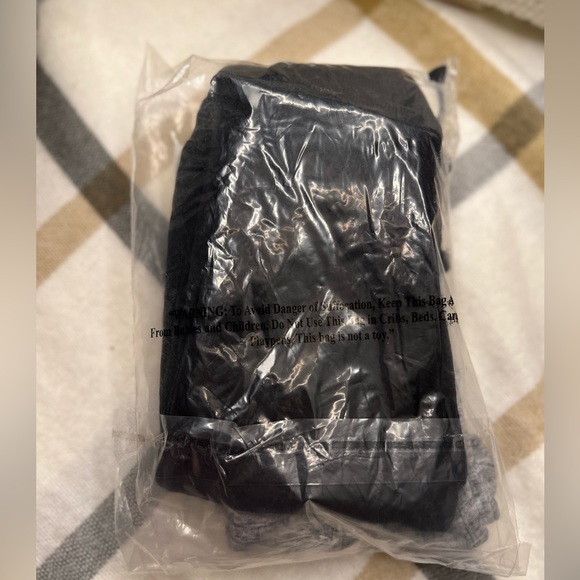 Cat & Jack Sweatpants Kids Set Of 2 Grey & Black Drawstring 18MO. - Picture 3 of 3